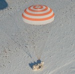 Soyuz MS-05 landing (NASA)