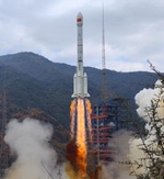 Long March 3B launch of Shiyan 10-02 (Xinhua)