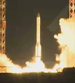 Proton launch of Express-AM4R