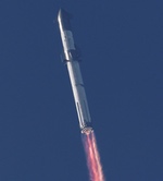 Starship launching on first integrated test flight, April 2023 (SpaceX)